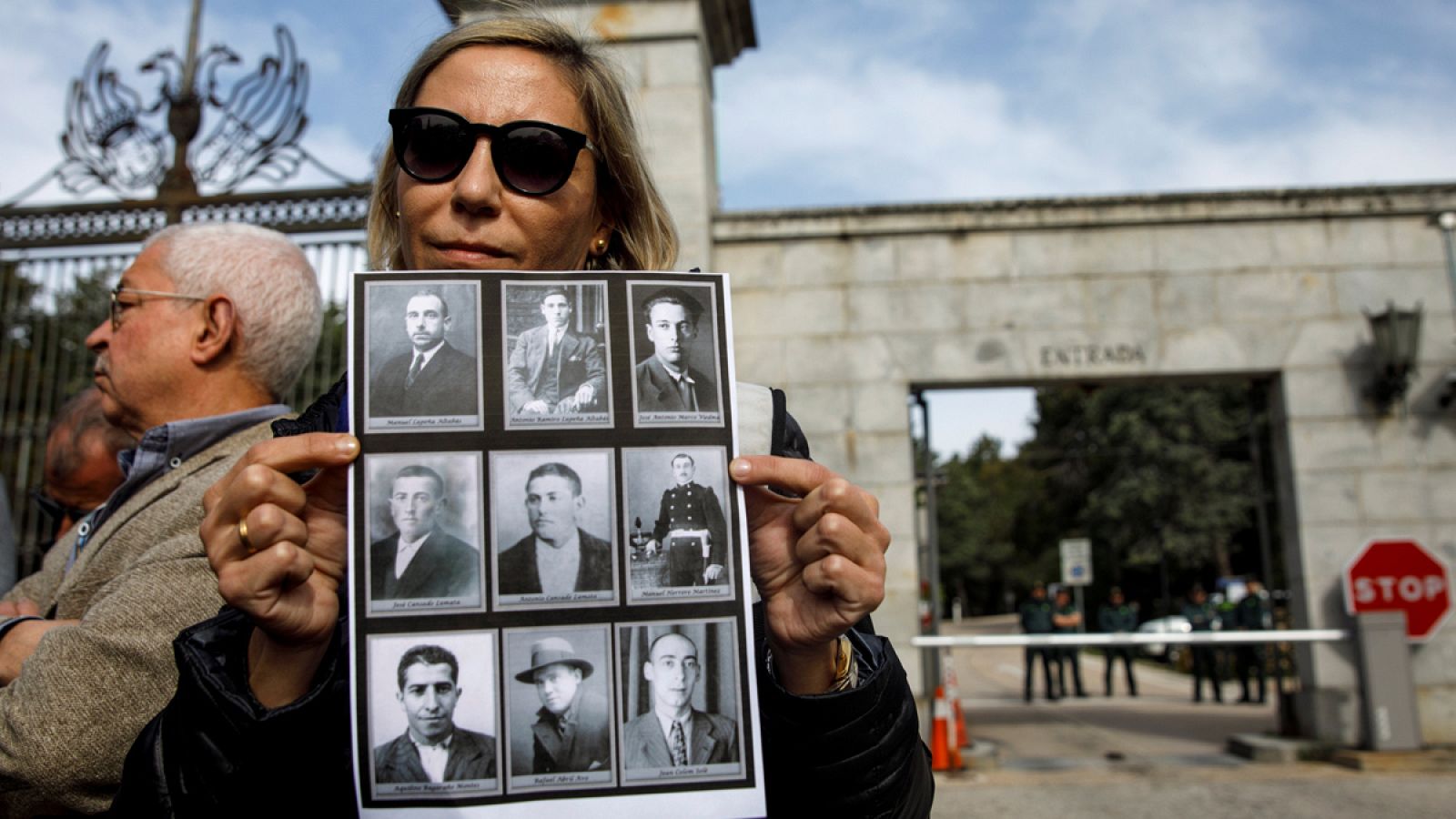 Familias de republicanos y 'nacionales', unidas en el deseo de recuperar los restos de sus parientes