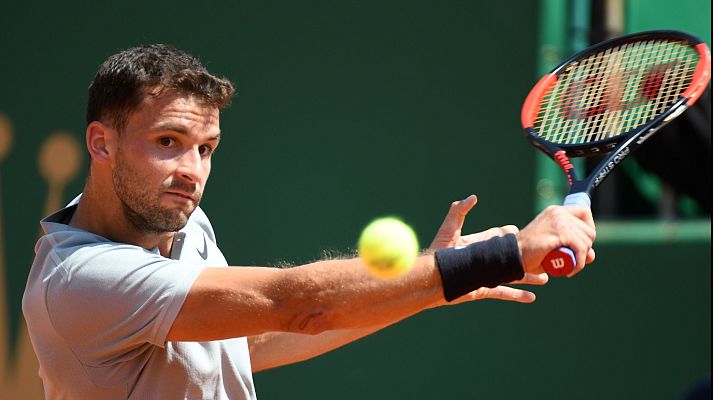 Tenis - ATP 500 'Trofeo Conde de Godó': G. Simon - G. Dimitrov