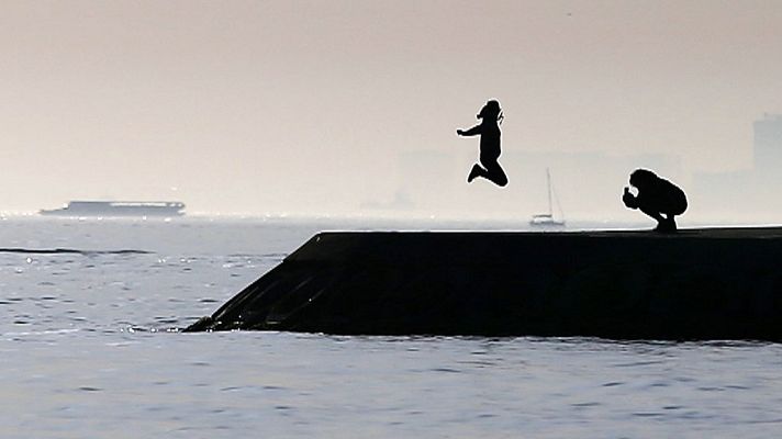 El tiempo - Tormentas en el noreste y bajada de temperaturas en la zona atlántica