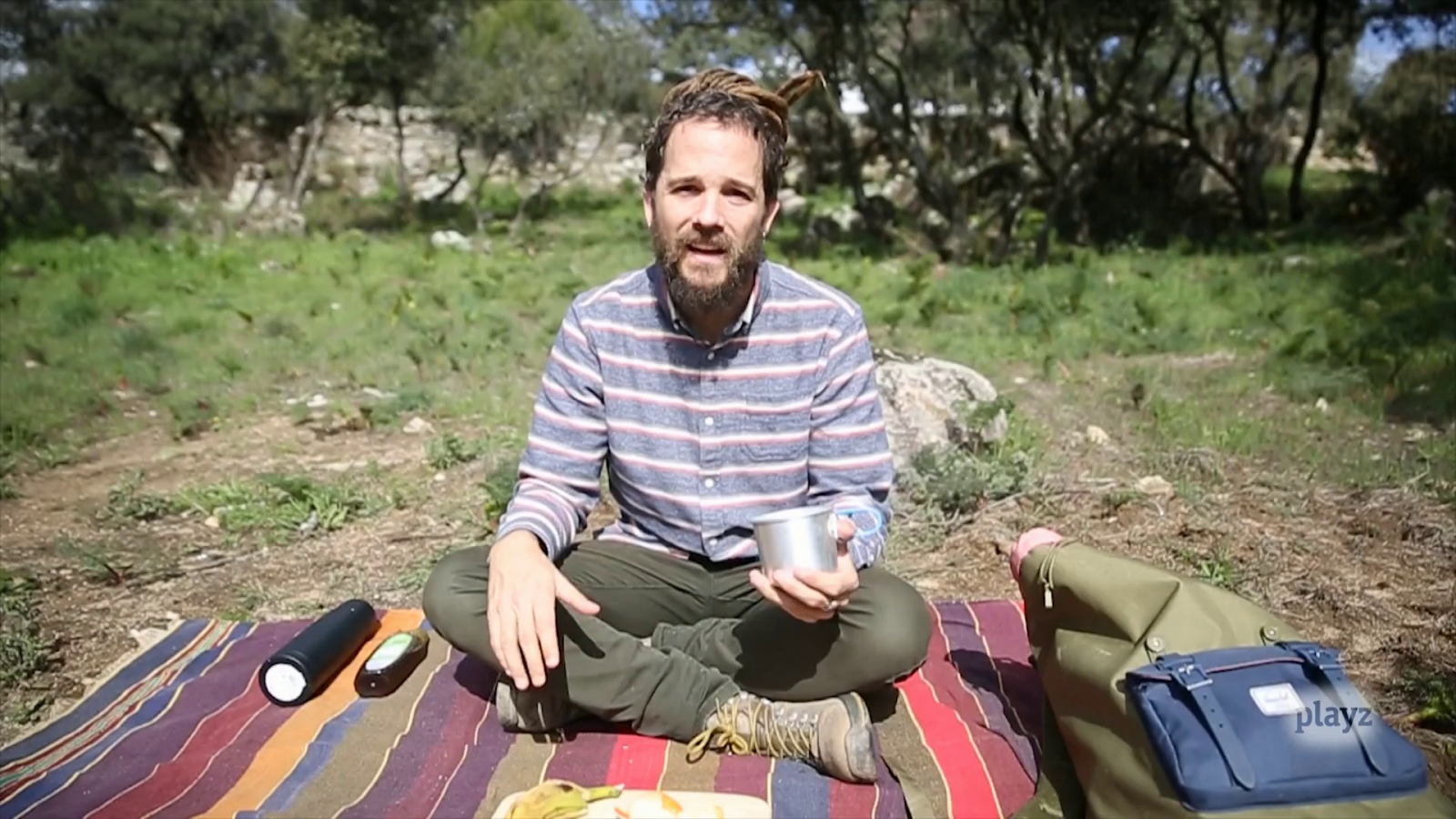 Surfeando sofás - Así comienza el quinto episodio de 'Surfeando sofás'