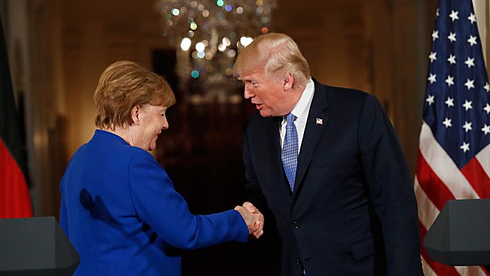 Telediario 1 - Trump remarca que "están pasando cosas buenas" tras la reunión de los líderes coreanos