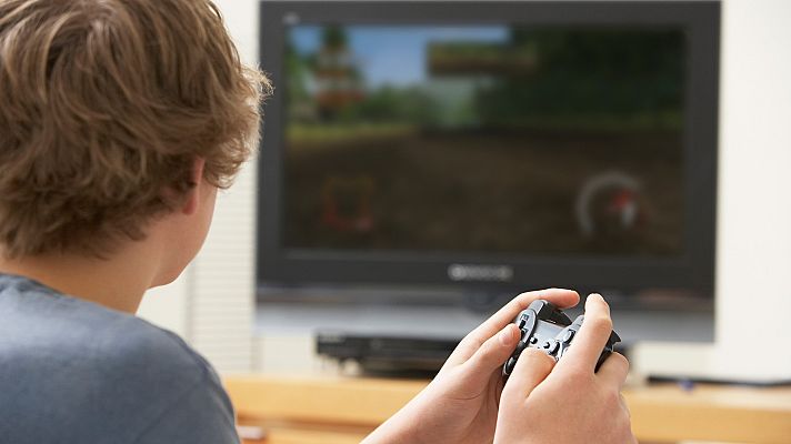 Telediario 1 - Los videojuegos crean adicción