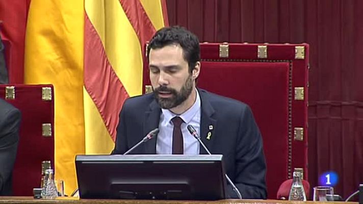 Telediario 1 - Junts per Cataluña y Esquerra continúan las negociaciones para elegir presidente de la Generalitat