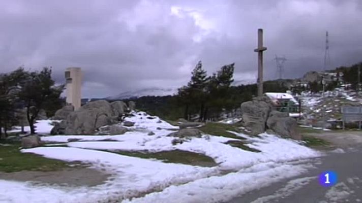 Telediario 1 - El puente de mayo, uno de los más largos del año, se ve afectado por el mal tiempo