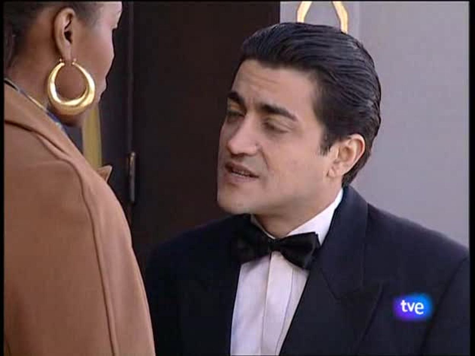 Amar en tiempos revueltos - T4 - Episodio 141 - Ver ahora