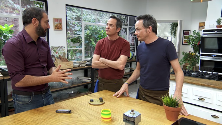 Torres en la cocina - Canelones de pollo y bizcocho en taza