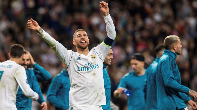 Sergio Ramos celebra la clasificación con la grada | Ver