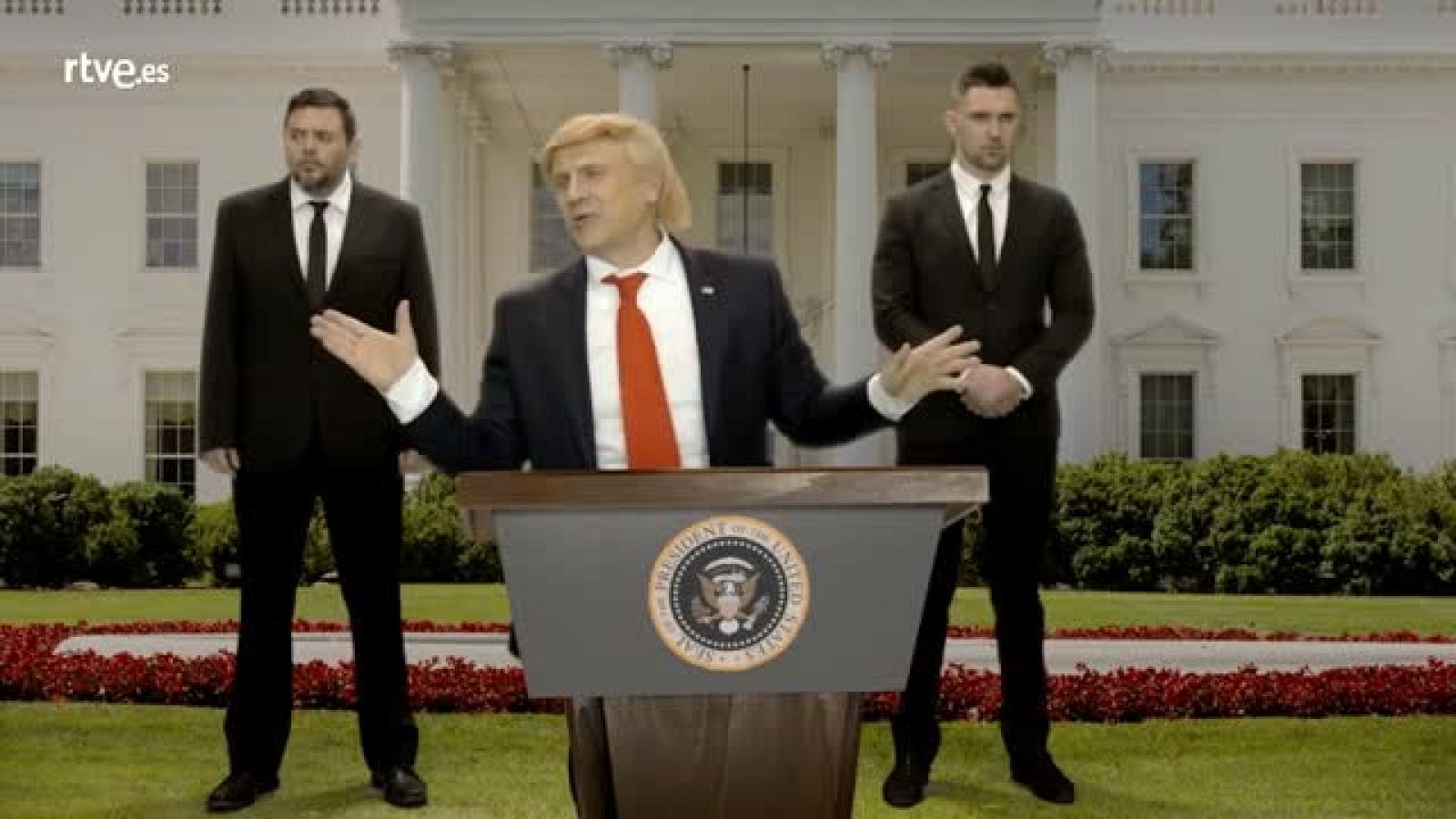 Jose Mota Presenta - Trump inmigración