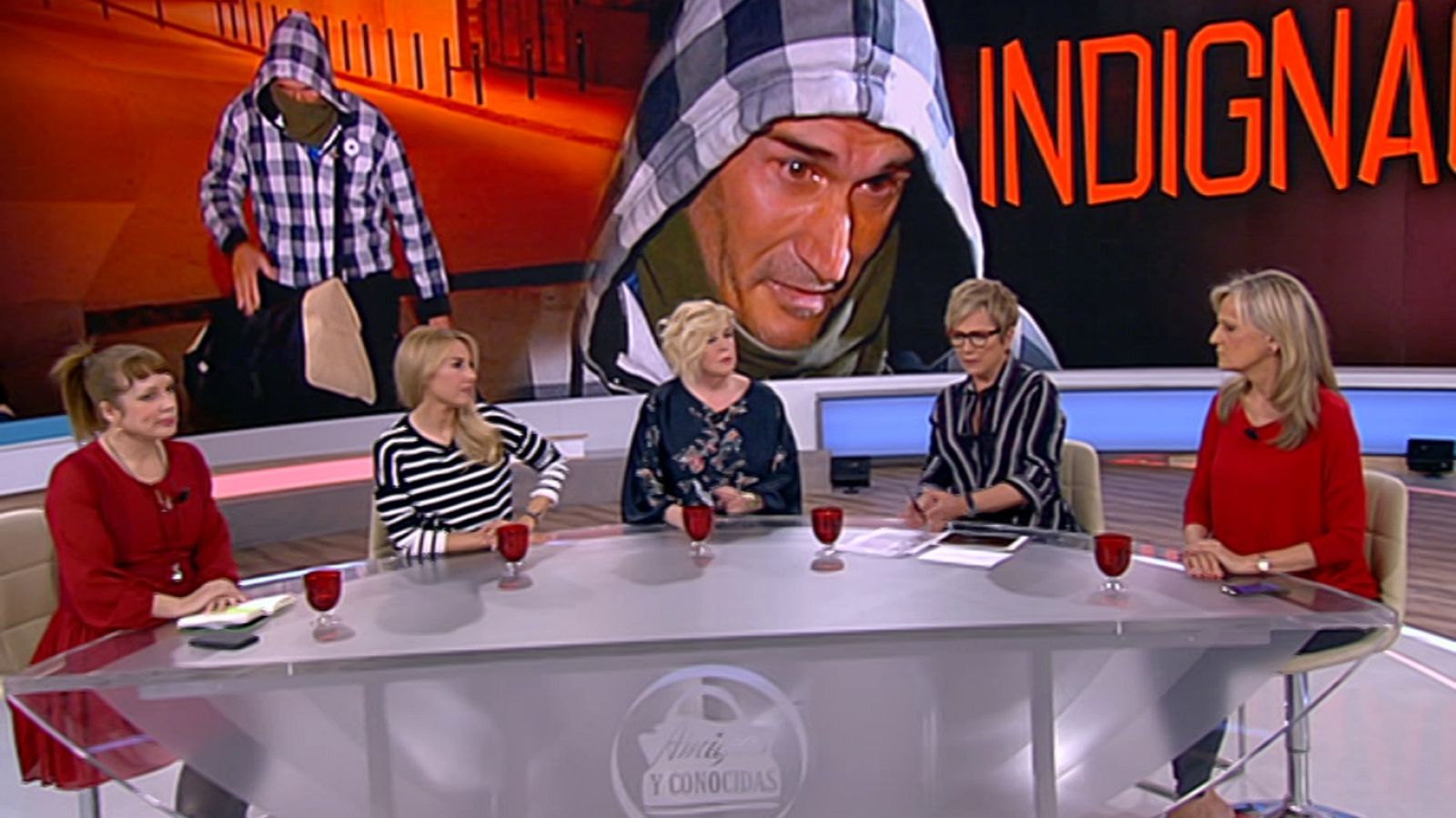 Amigas y conocidas - 03/05/18 - ver ahora