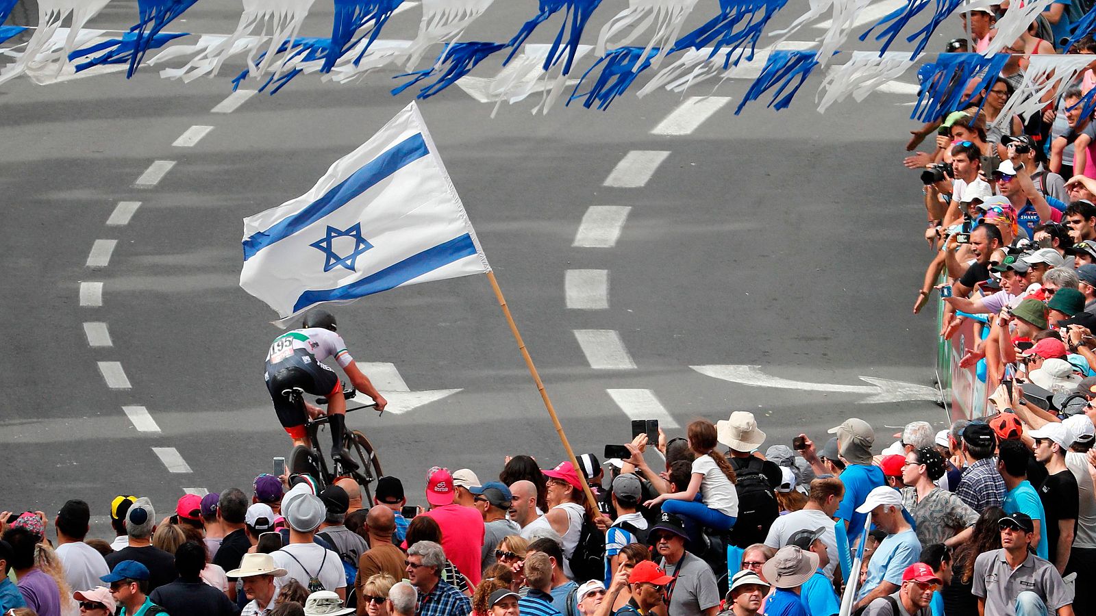 La primera gran vuelta por etapas europea que empieza fuera del continente ha dejado un reguero de opiniones a favor y en contra. El Giro ha empezado su 101ª edición en Jerusalén.