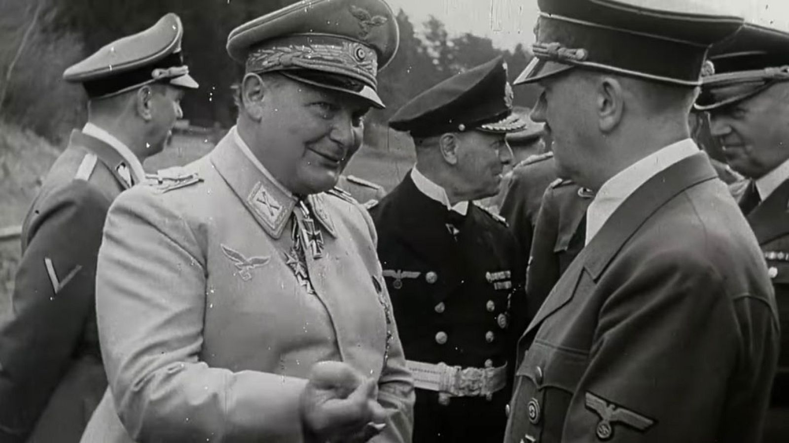 Otros documentales - El círculo maléfico de Hitler: El grupo de Berghof - ver ahora