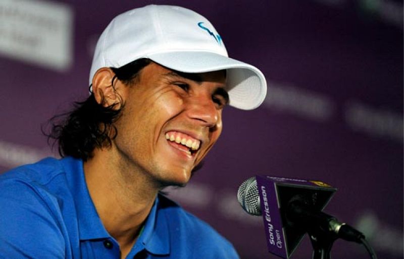 Nadal se relaja antes de su debut en Miami | Ver