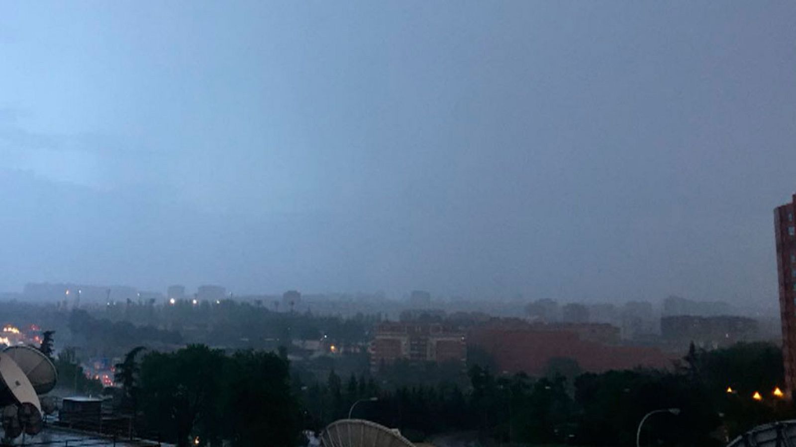 No se descartan chubascos localmente fuertes en el interior del este peninsular y en Mallorca