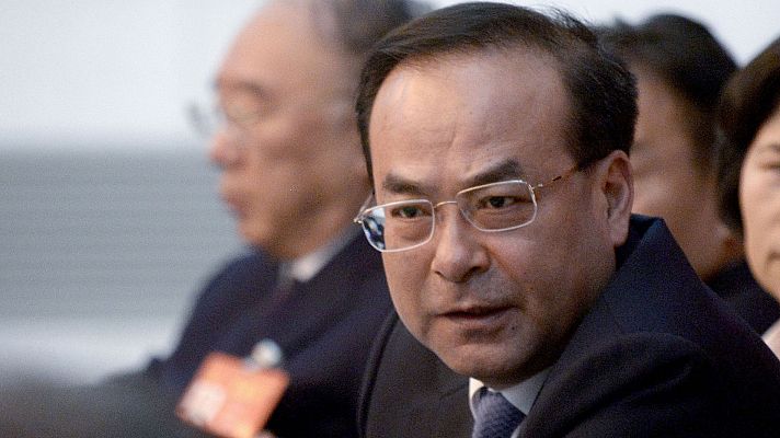 Telediario 1 - El exdelfín del presidente chino, condenado a cadena perpetua por aceptar 22 millones de euros en sobornos