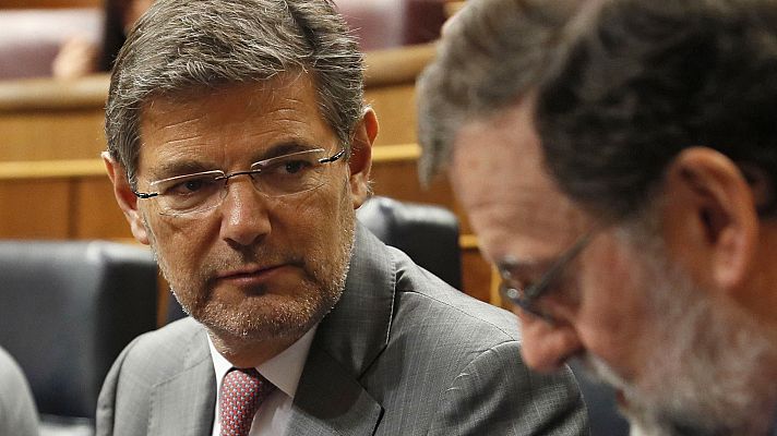 Especiales informativos - Catalá, en el Congreso: "Si a una mujer cinco personas le roban un móvil ha habido intimidación"