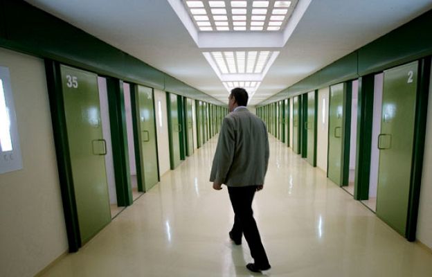  - Miguel Carcaño intenta suicidarse