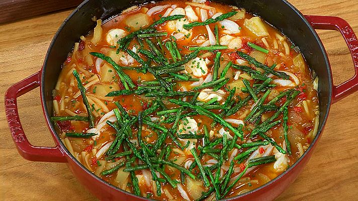 RTVE Cocina - Cazuelita de rape con fideos