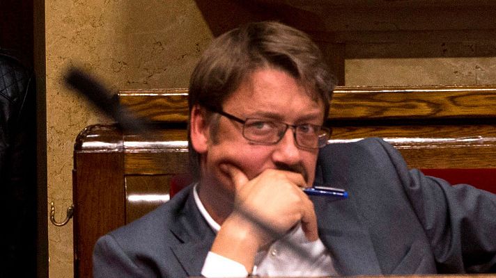 Informativo 24h - Discurso íntegro de Domènech en el debate de investidura de Torra