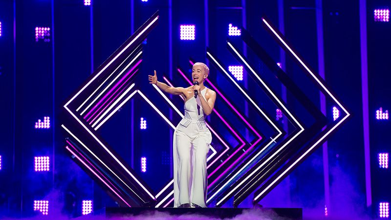 Eurovisin - Reino Reino: Surie canta "Storm" en la final de Eurovisin 2018