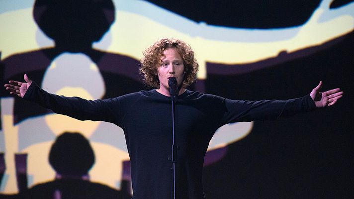Eurovisión - Alemania: Michael Schulte canta "You let me walk alone"