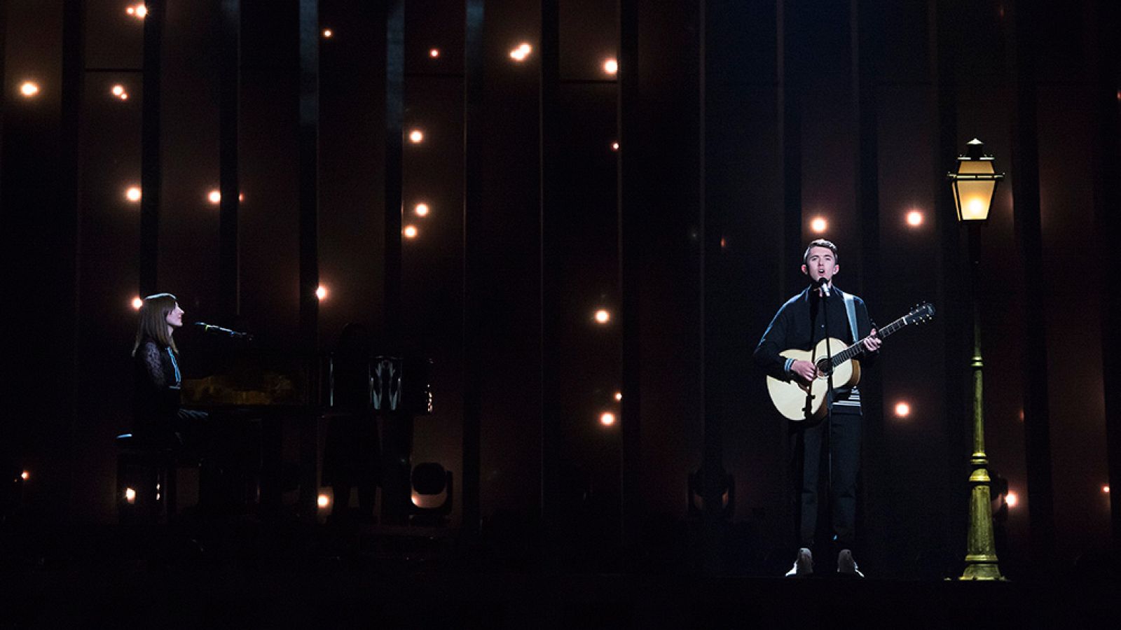 Eurovisión - Irlanda: Ryan O'Shaughnessy canta "Together" en la final de Eurovisión 2018