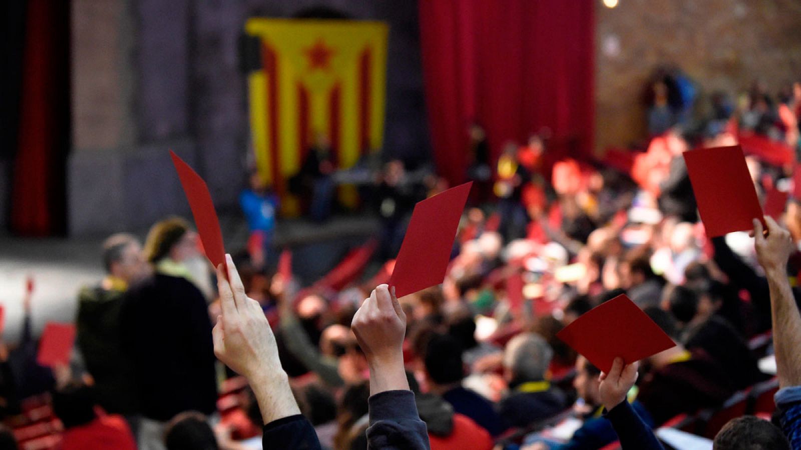 La CUP decide abstenerse y posibilitará que Torra sea president de la Generalitat