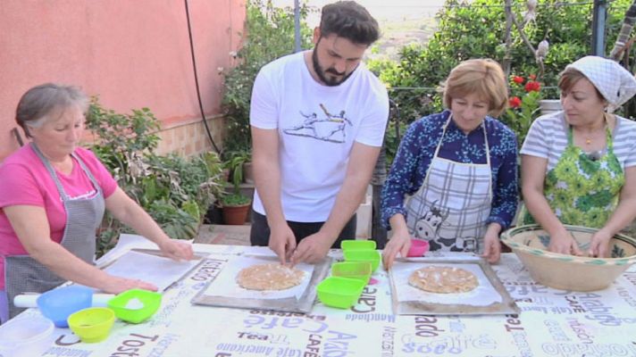 Aquí la Tierra - Las sabrosas tortas de aceite