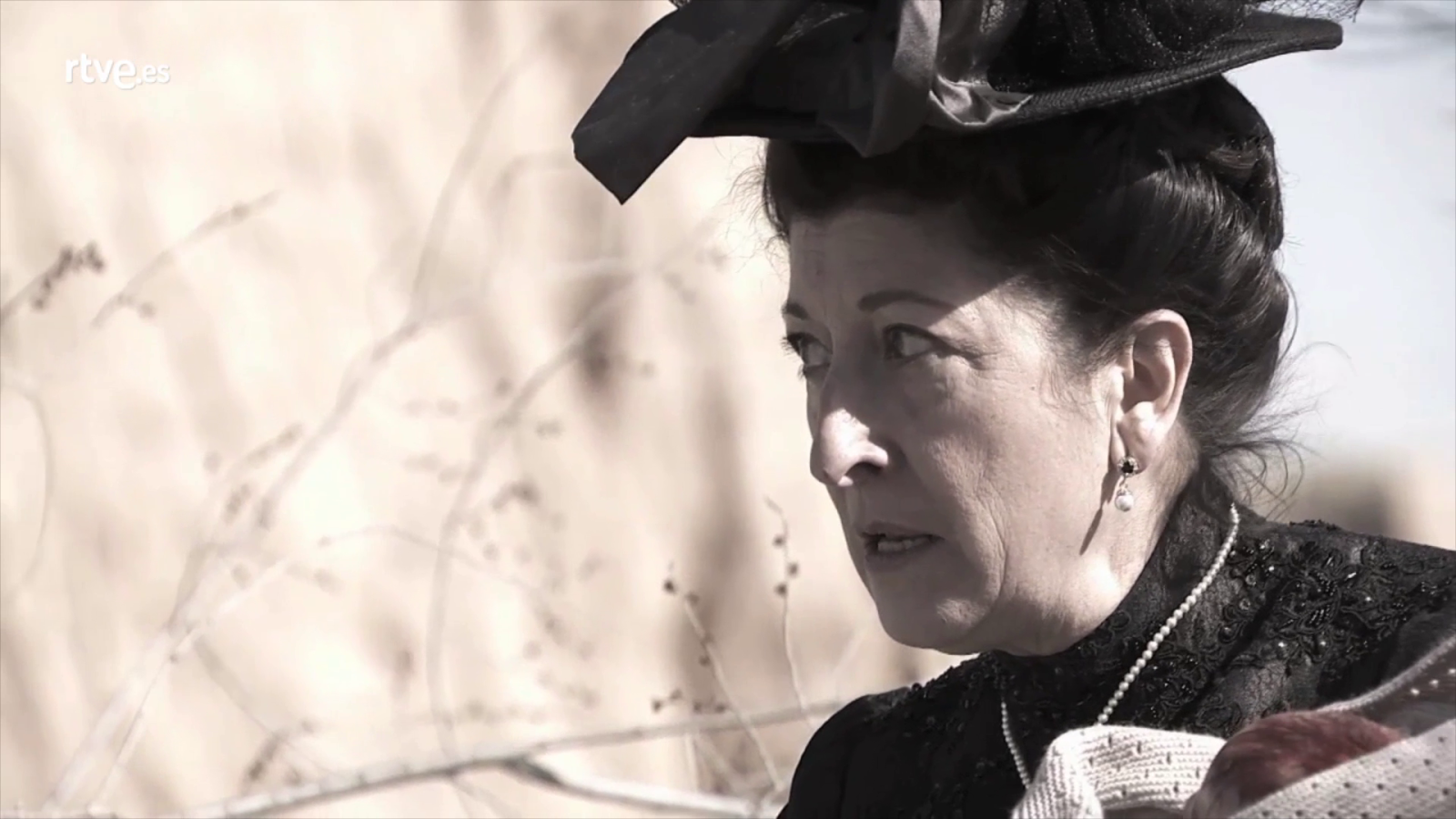 Acacias 38 - Úrsula recuerda cómo cogió al niño de Blanca