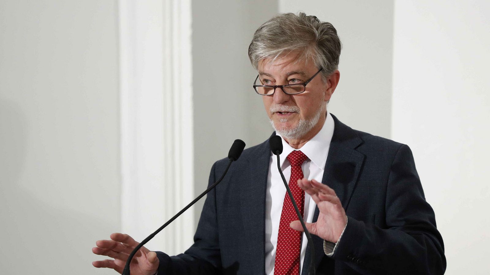 Podemos Aragón ocultó la dimisión de dos de sus cargos por pagar un viaje a Nueva Yorkcon el fondo de donaciones de concejales