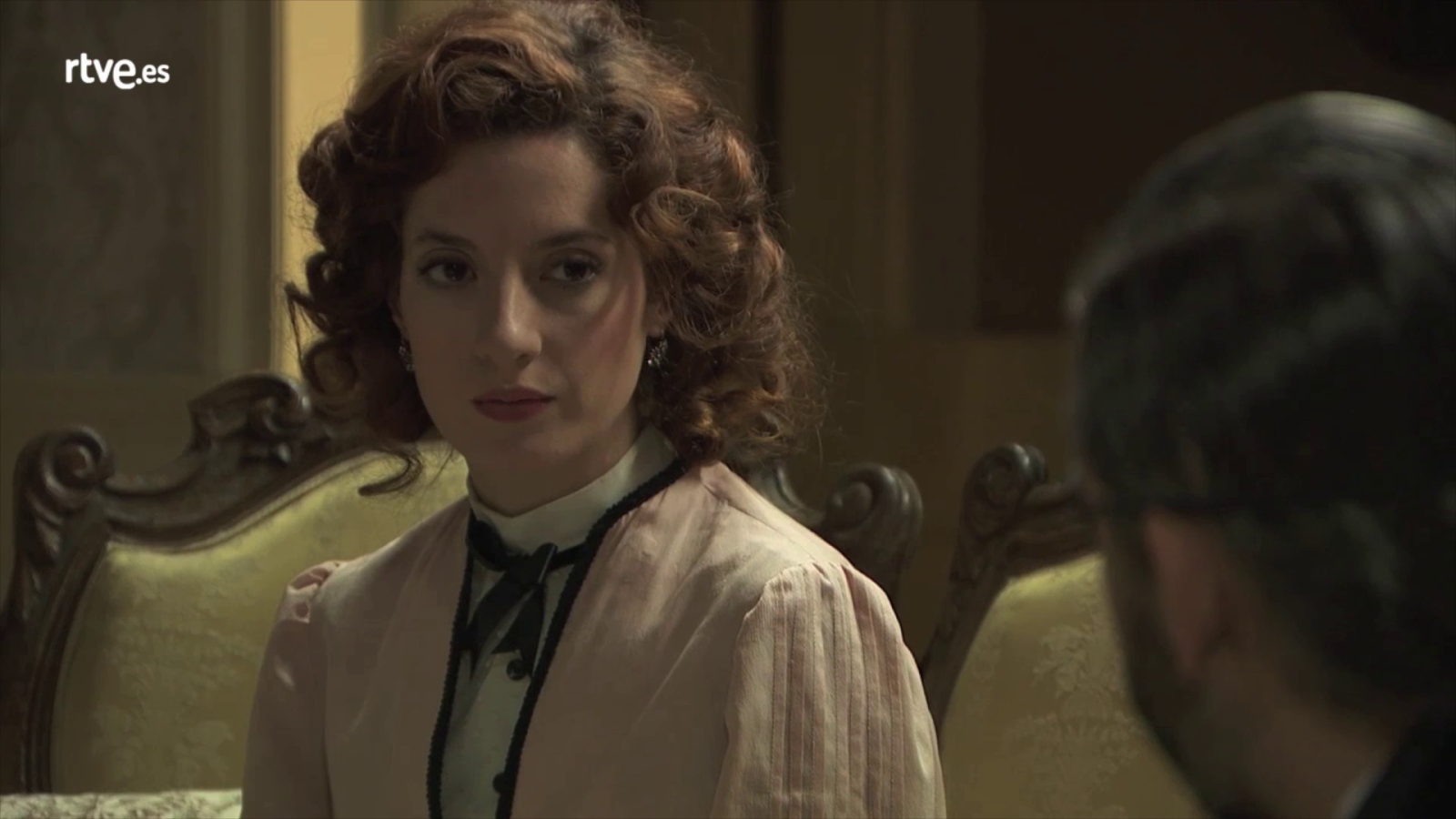 Acacias 38 - Celia se muestra distante con Felipe