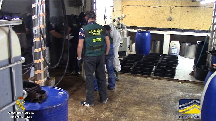 Telediario 1 - Desmantelan en Alicante el mayor laboratorio de droga sintética de España