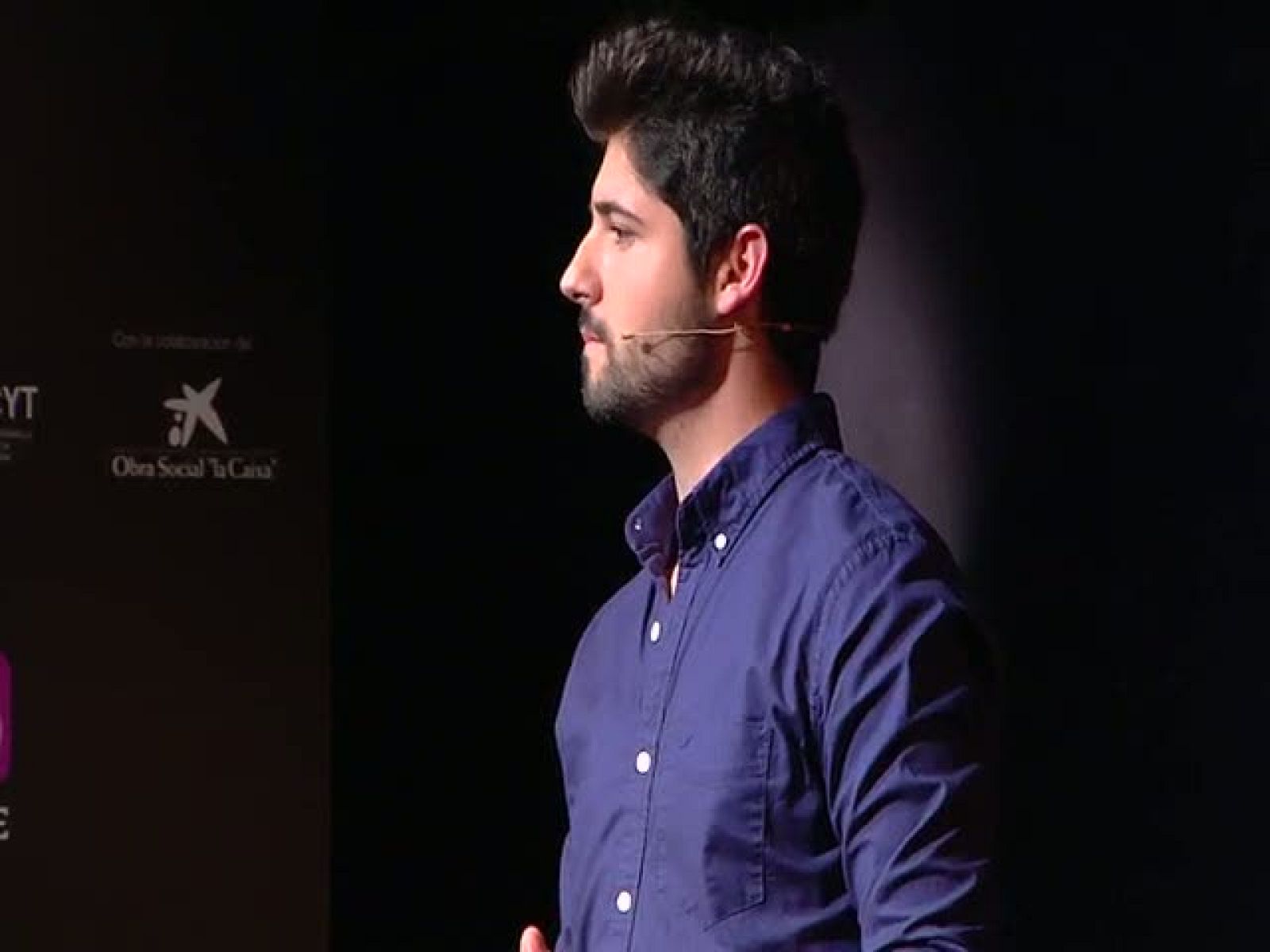 El segundo clasificado en el certamen FameLab de monólogos científicos ha sido Ignacio Crespo, quien explicó por qué nos quedamos dormidos y los trastornos (y alguna ventaja) de no dormir con el monólogo "Que el insomnio no te quite el sueño¿. Imágen