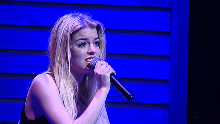 Telediario 1 - El éxito del musical 'La Llamada'