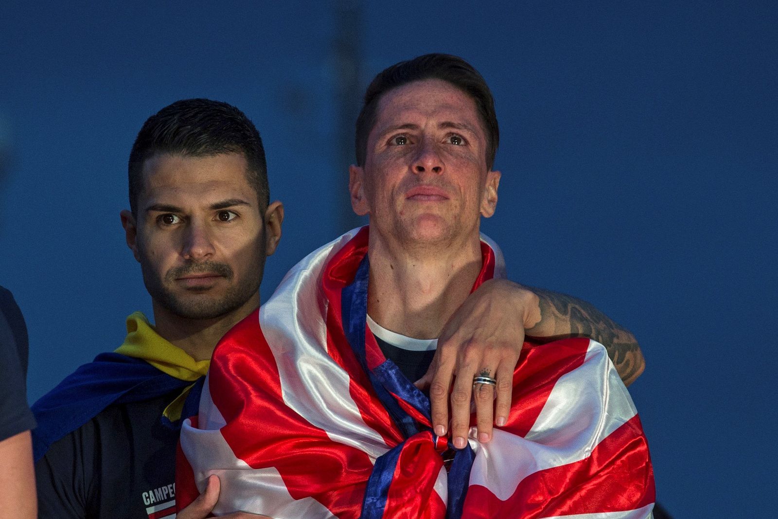 Torres se despide entre lágrimas ante miles de aficionados | Ver