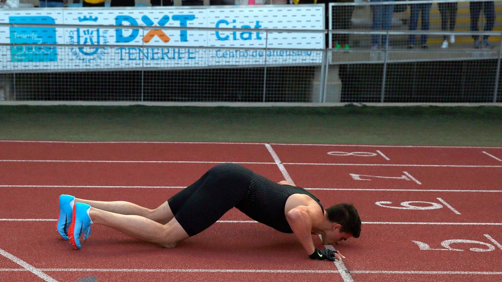 Bruno Hortelano regresa con su mejor marca personal en 400 metros | Ver