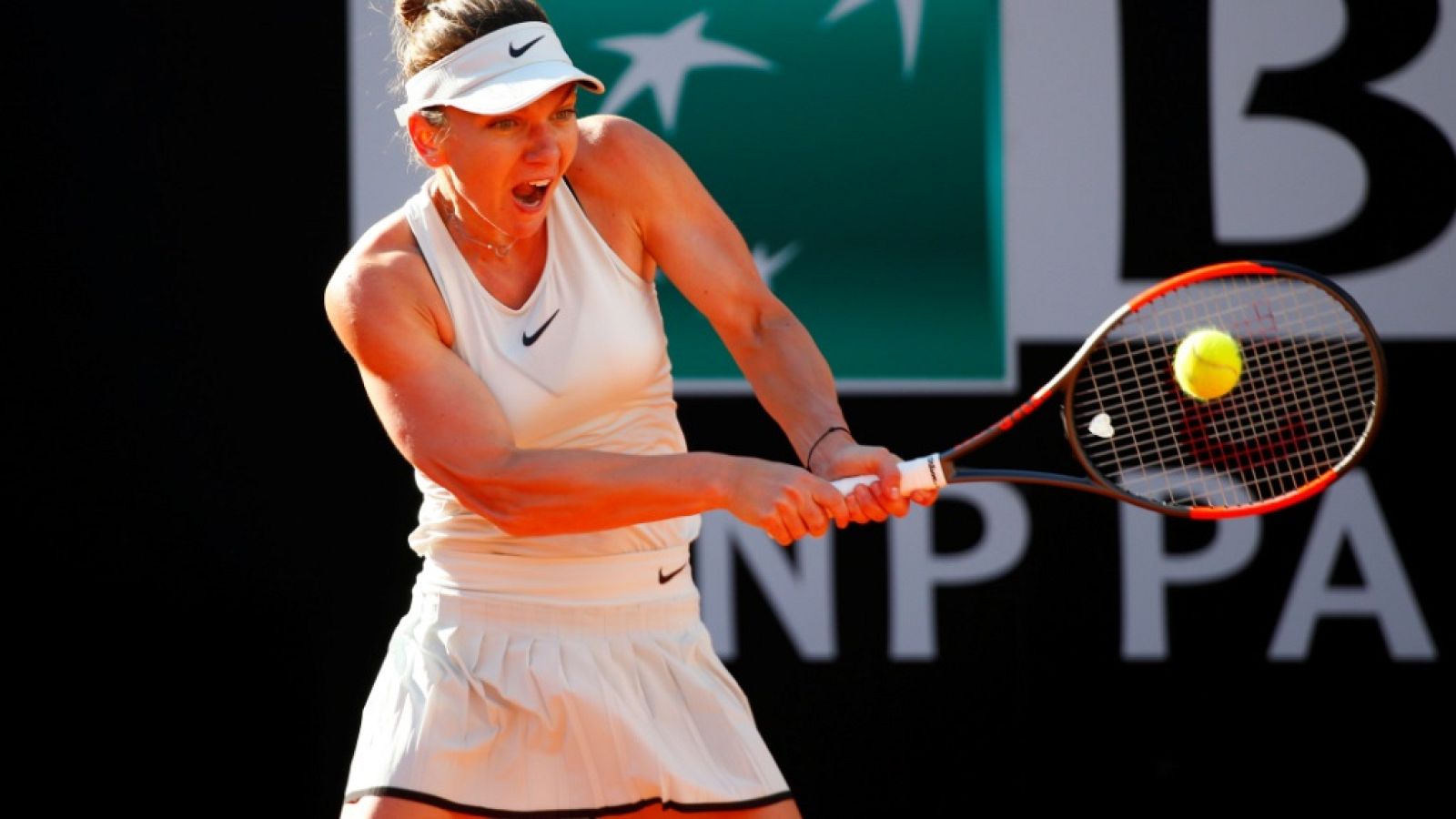 Tenis - WTA Torneo Roma. 2ª Semifinal: S. Halep - M. Sharapova - ver ahora