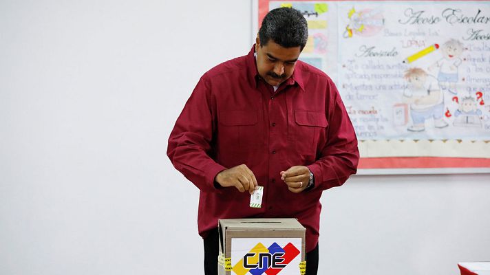 Informativo 24h - Madura vota el primero en las cuestionadas presidenciales venezolanas