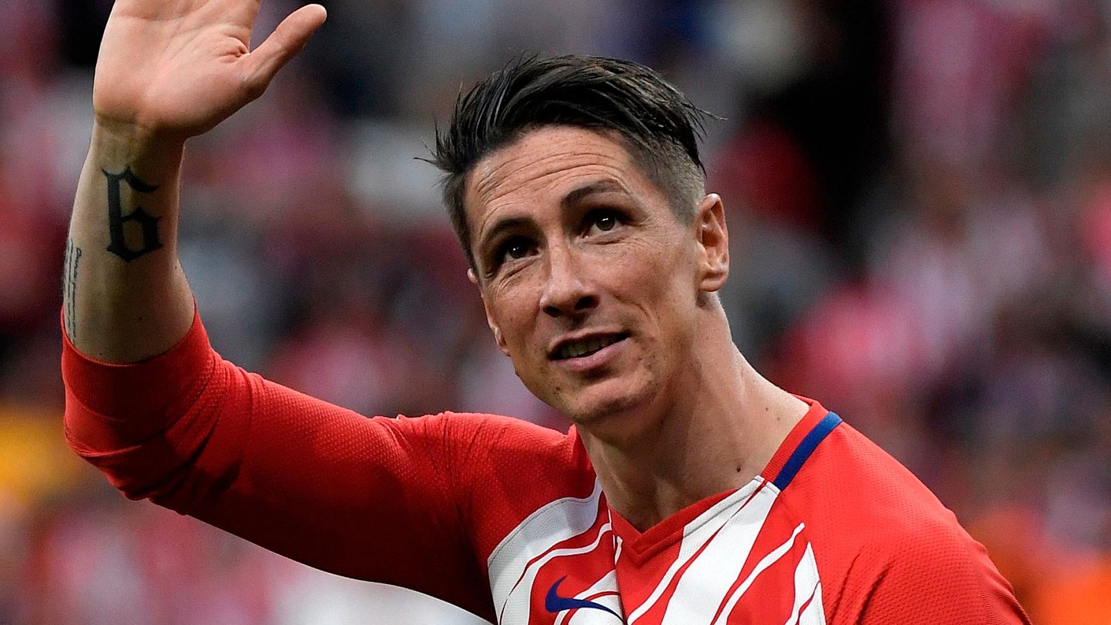 Torres: "Ha sido un privilegio estar con este grupo" | Ver