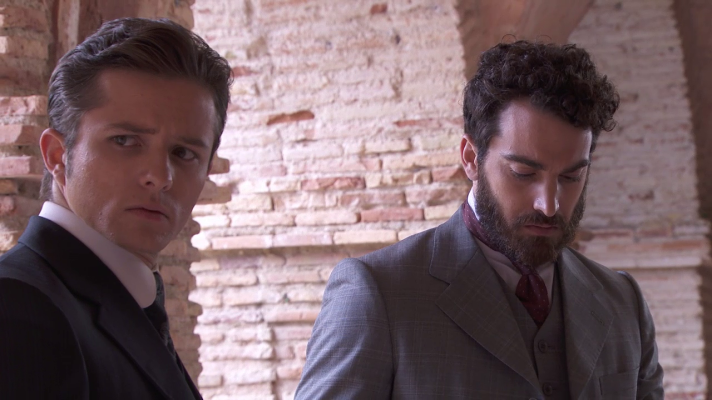 Acacias 38 - Diego y Samuel van al convento en busca de Moisés