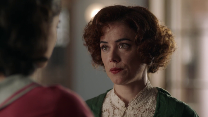 La otra mirada - Teresa sonsaca a Roberta la verdad sobre la fiesta