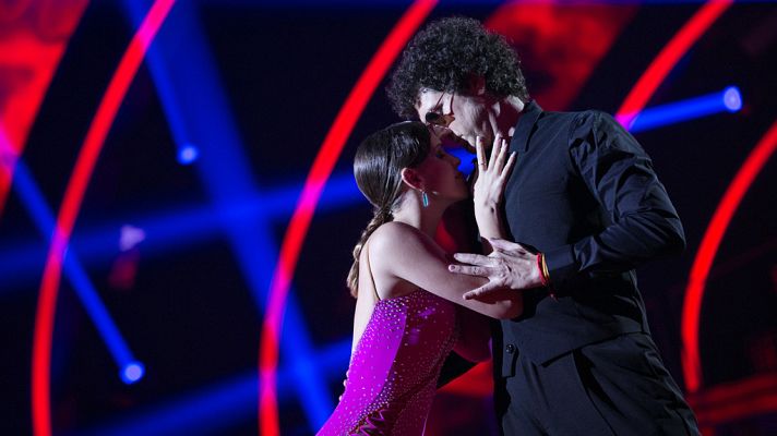 Bailando con las estrellas - Pablo Ibáñez y Sara bailan "Ya no"