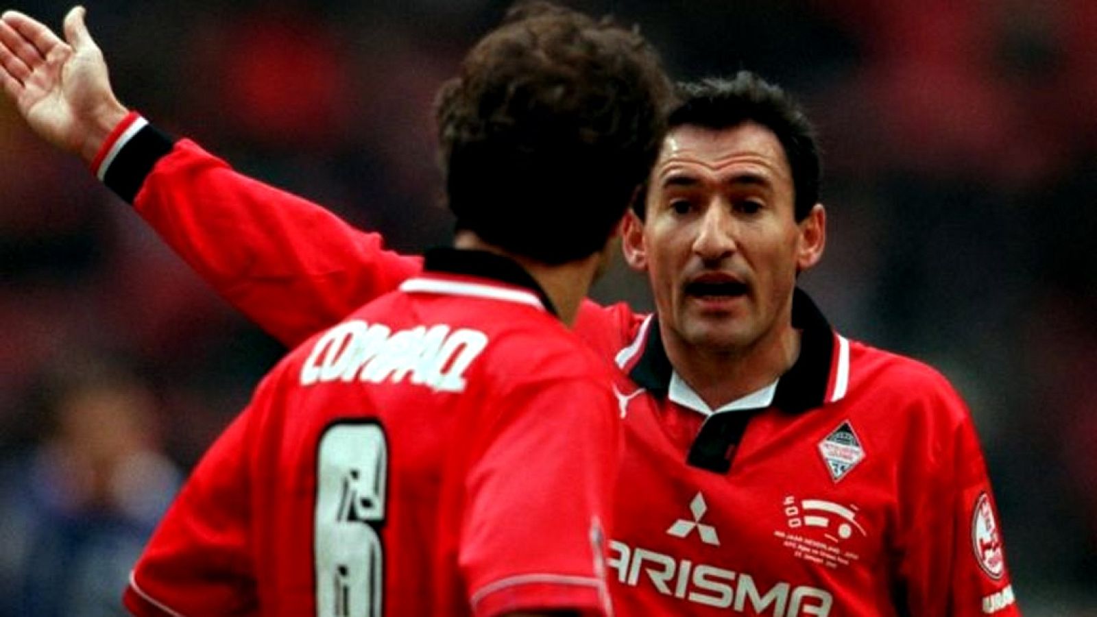 Andrés Iniesta jugará en Japón, en el equipo en el que también jugó Laudrup y en un país donde también tuvieron sus experiencias los exazulgranas Goikoetxea, Salinas o Beguiristain.