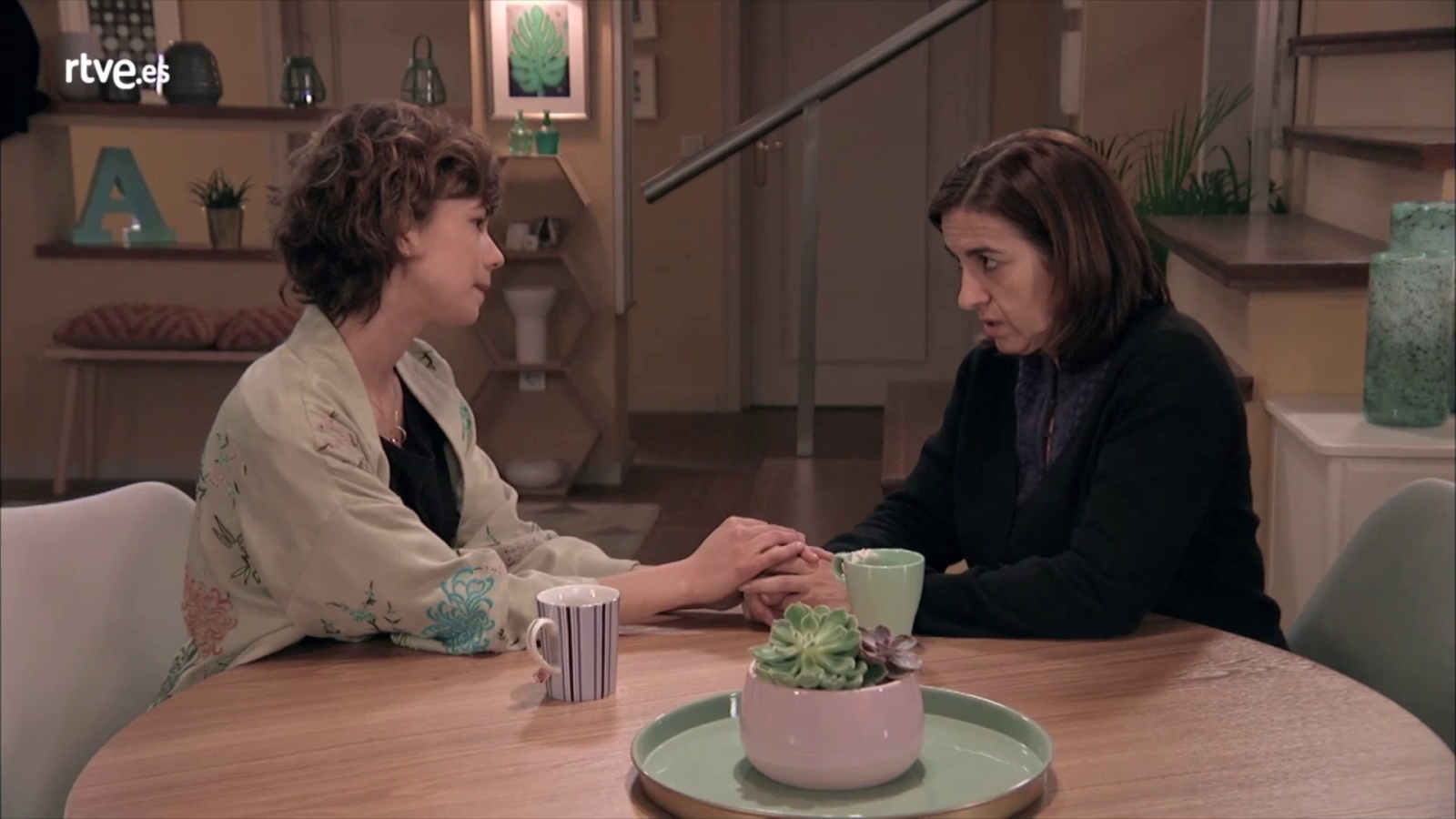 Servir y proteger - Alicia y Felisa unen fuerzas para superar la muerte de Jairo