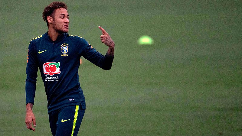 Neymar ya se entrena con Brasil y Argentina se pone nostálgica