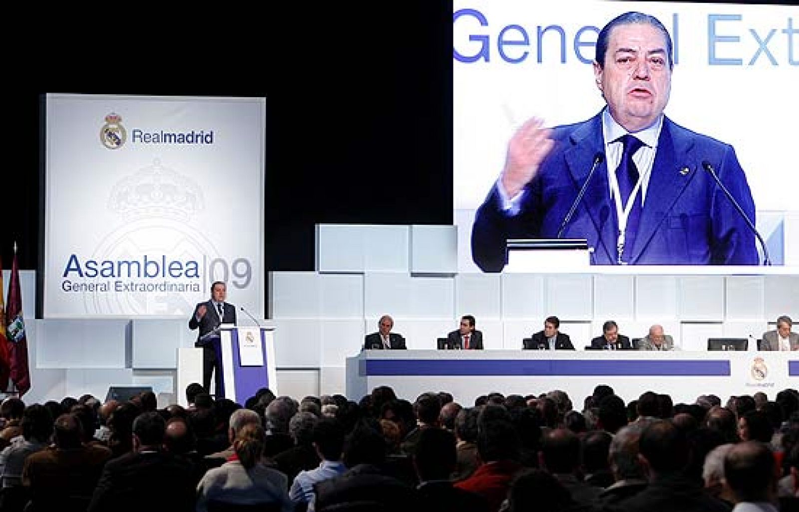 La Asamblea ratifica a Boluda