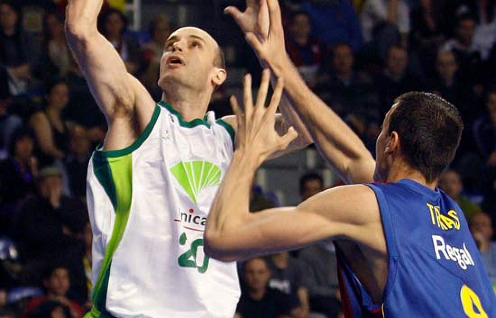 Barcelona 95-94 Unicaja - Baloncesto en RTVE | Ver