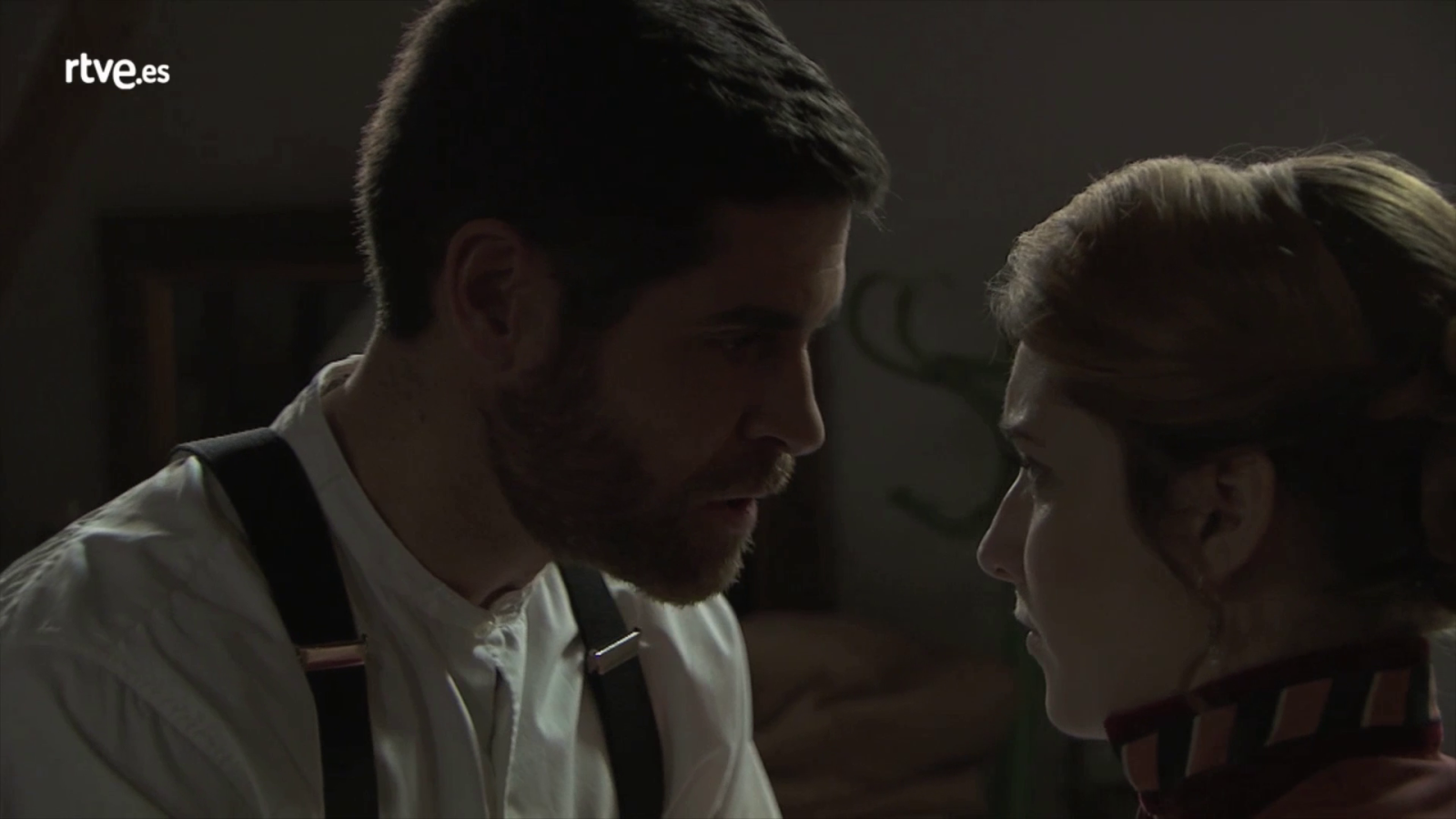 Acacias 38 - Peña declara su amor por Flora