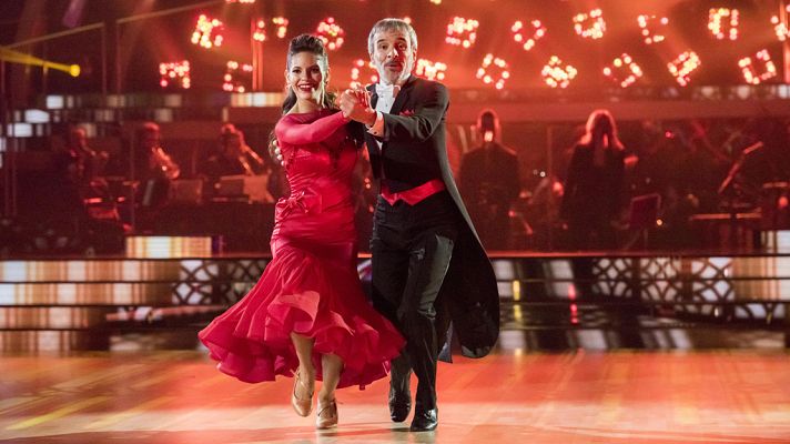 Bailando con las estrellas - Fernando Guillén Cuervo y Arismel Naya bailan 'Despacito'