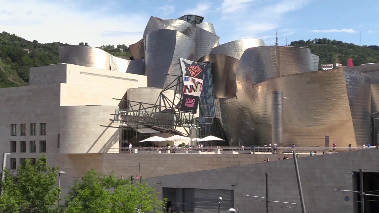 Surfeando sofás - ¡Aquí tienes un avance de próximo programa de 'Surfeando sofás'!