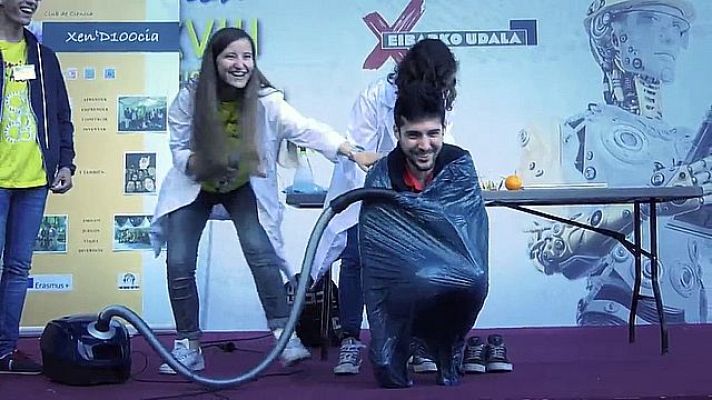 Universo UNED - Ciencia en Acción XVIII